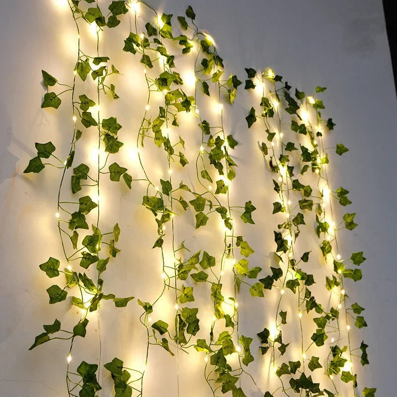 Blumen- und Blätter-Lichterkette mit künstlicher Ranke, batteriebetrieben – dekorative LED-Lichter für Weihnachten, Hochzeit und Wohnräume