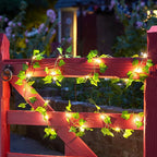Blumen- und Blätter-Lichterkette mit künstlicher Ranke, batteriebetrieben – dekorative LED-Lichter für Weihnachten, Hochzeit und Wohnräume